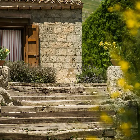 Susafa * Vallelunga Pratameno